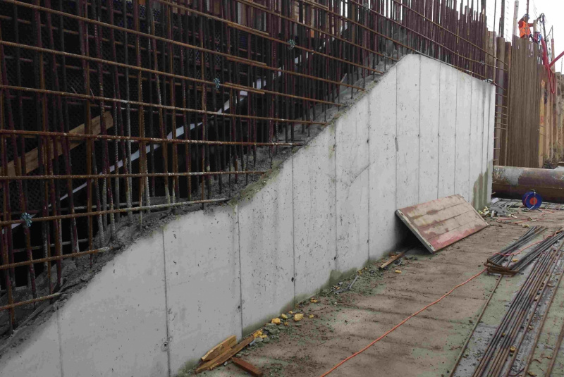 Referencie / ŽSR, Modernizácia železničnej trate Nové Mesto nad Váhom - Púchov, žkm 100,500 - 159,100 pre traťovú rýchlosť do 160 km/hod. - III. etapa, UČS 32 - 38.06 Tr. úsek Trenčín - Tr. Teplá, komunikácia podchodu pre chodcov v nžkm 127,168 - foto Referencie / ŽSR, Modernizácia železničnej trate Nové Mesto nad Váhom - Púchov, žkm 100,500 - 159,100 pre traťovú rýchlosť do 160 km/hod. - III. etapa, UČS 32 - 38.06 Tr. úsek Trenčín - Tr. Teplá, komunikácia podchodu pre chodcov v nžkm 127,168 - foto